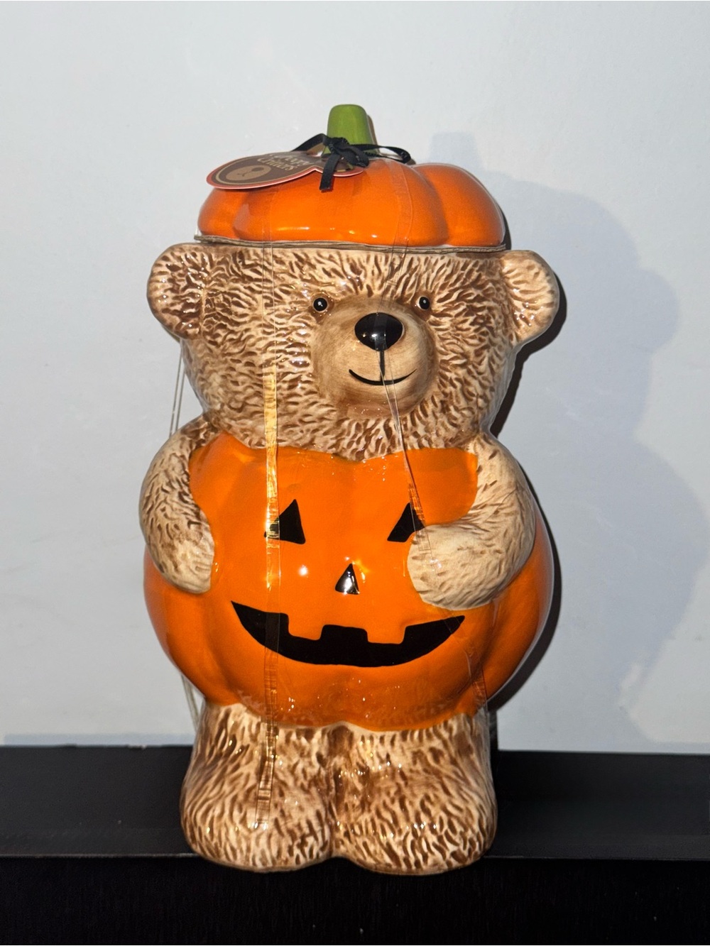 Creepy critters Brown Bear Pumpkin Cookie Jar - Orange Halloween Bear ceramic - Picture 4 of 10